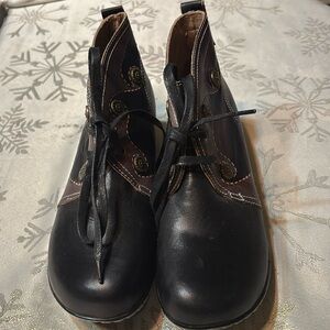 L’Artiste black boots size 39